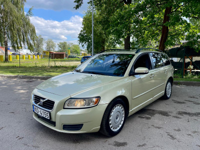 Volvo V50 2.4D5